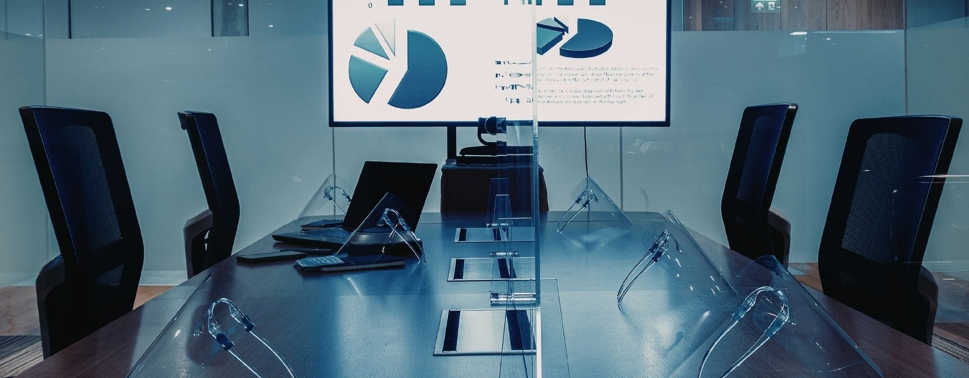 Σύγκριση του Βατικανού και του Πάπα με μια Σύγχρονη Επιχείρηση και τον Διευθύνοντα Σύμβουλο (CEO) της